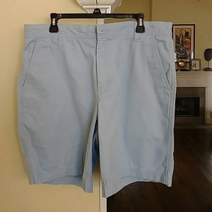 Izod flat front shorts
